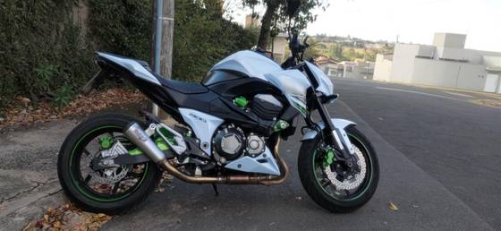 KAWASAKI Z800 